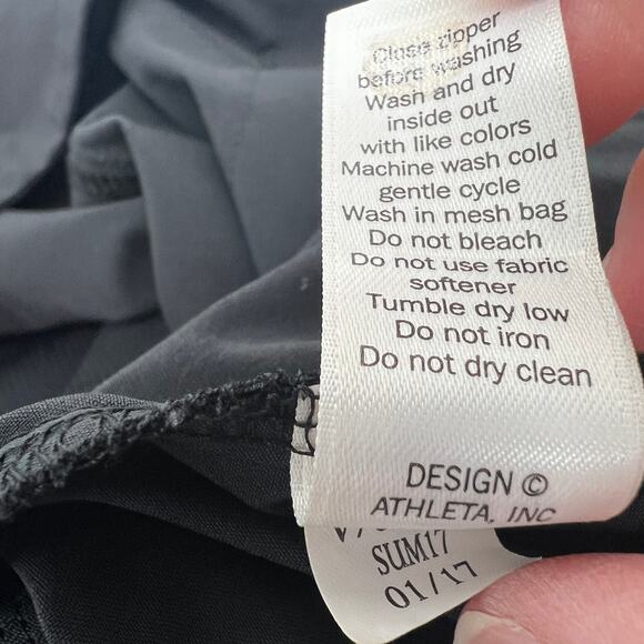 Athleta Trekkie North Mid Rise Skort Womens 4 Black Short Zip Pockets Golf Short - Picture 7 of 8